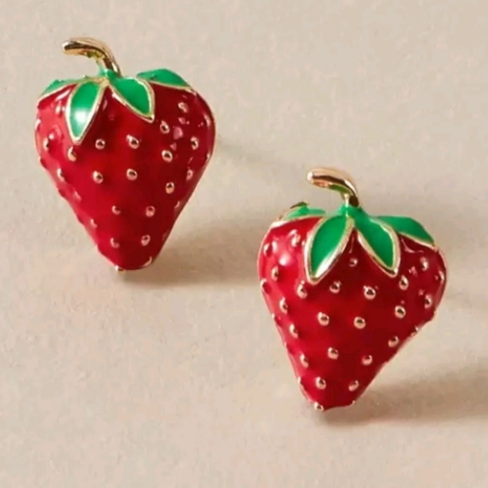 NEW! Strawberry Shaped Gold Stud Earrings